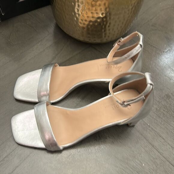 27 EDIT Naturalizer Iriss Ankle Strap Sandal - Picture 7 of 10